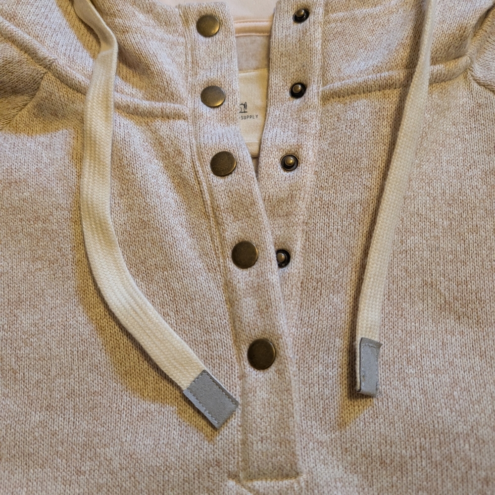 Thread & Supply Cream Top - Picture 7 of 10